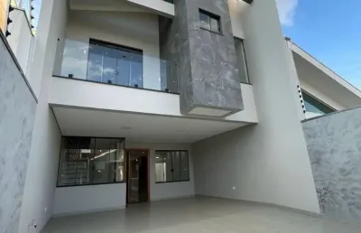 Casa com 4 quartos à venda na Rua Pioneiro Abílio Gaspar, 255, Jardim Tóquio, Maringá