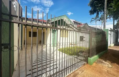 Casa com 3 quartos à venda na Rua Barão de Jaceguai, 1348, Jardim Tupinambá, Maringá