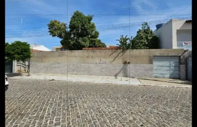 Temos 2 terrenos para venda,  um ao lado do outro, bairro são josé, petrolina. - te31