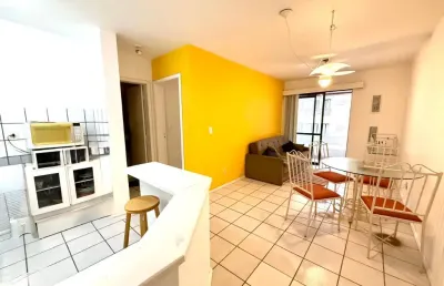 Apartamento 1 dormitório com escritura em condomínio fechado, a poucos passos do mar nos ingleses
