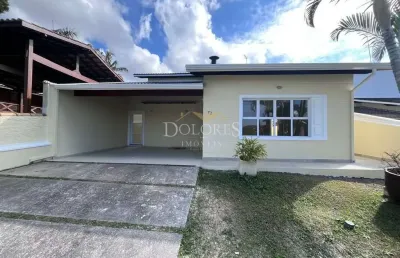 Casa em condomínio fechado com 3 quartos para alugar na Estrada do Itapeti, 100, Aruã Eco Park Lagos, Mogi das Cruzes