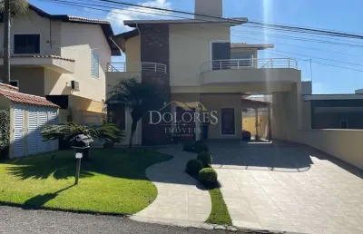 Sobrado excelente localização com 3 suítes no ecopark