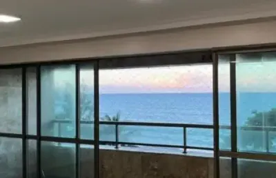 Apartamento na beira mar de boa viagem, quatro suítes e três vagas