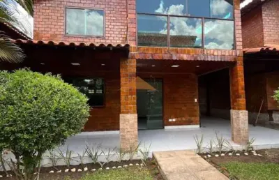Casa em gravatá com 3quartos,2 suítes, 2 banheiros sociais, varanda superior e cozinha gourmet.
