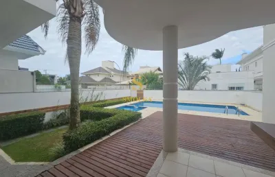 Casa em condomínio fechado com 4 quartos à venda na rua dos cações, jurerê internacional, florianópolis, 460 m2 por r$ 4.990.000