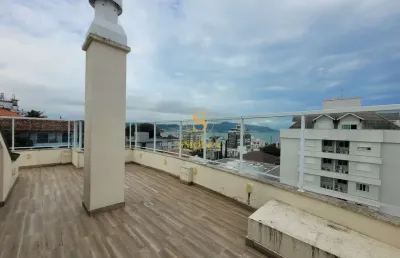 Cobertura com 3 quartos para alugar na rua joão batista d'alascio, coqueiros, florianópolis, 150 m2 por r$ 6.200