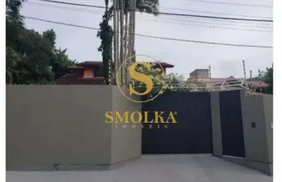 Casa em condomínio fechado com 4 quartos à venda na servidão antônio irineu da silva, córrego grande, florianópolis, 243 m2 por r$ 1.800.000