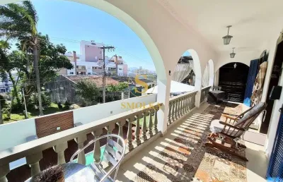 Casa em condomínio fechado com 4 quartos à venda na rua hercílio de aquino, itaguaçu, florianópolis, 220 m2 por r$ 1.350.000