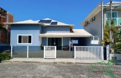 Casa em condomínio fechado com 3 quartos à venda na james mendonça clark  900 quadra e 4 casa 6, 900, pontinha, araruama por r$ 990.000
