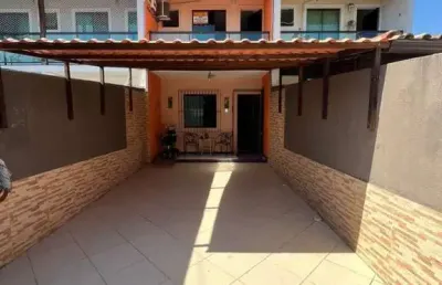 Casa com 3 quartos à venda na rua república el salvador casa 102, 360, parque hotel, araruama por r$ 360.000
