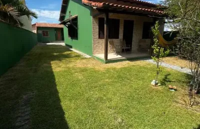 Casa em condomínio fechado com 3 quartos à venda na rodovia amaral peixoto, 365, lagoinha, araruama por r$ 330.000
