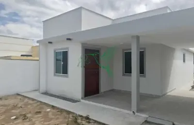 Casa com 2 quartos à venda na rua aníbal valadares, 453, nova iguaba, iguaba grande por r$ 260.000