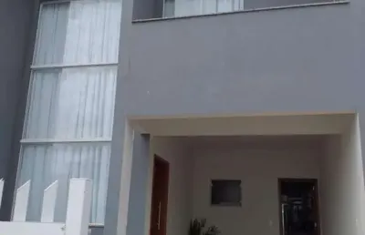 Sobrado para venda em barra velha, centro, 3 dormitórios, 1 suíte, 3 banheiros, 2 vagas