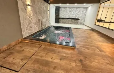 Ótima casa a venda na região de hortolândia - 03 dormitórios - piscina