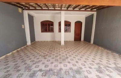 Casa com 3 quartos para alugar na Santa Mônica, Belo Horizonte 