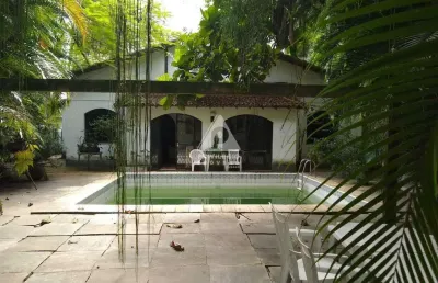 Casa com 3 quartos e 288 m² - 2 vagas - barra da tijuca
