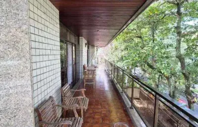 Apartamento de 317 m² e 4 vagas no melhor do jardim oceânico!