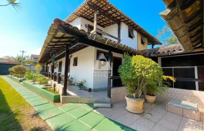 Casa ampla no condomínio vivendas, no recreio dos bandeirantes