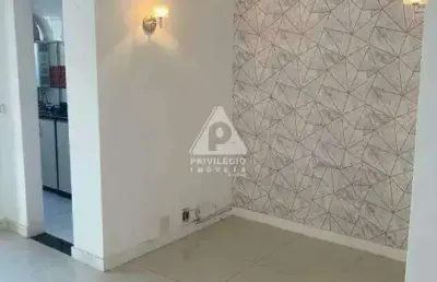 Apartamento 2 quartos em condomínio completo – conforto e localização privilegiada