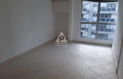 Sala comercial 1 vaga centro empresarial com 7 elevadores 418 vagas oportunidade!