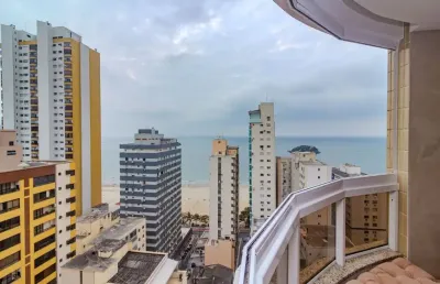 Apartamento locação anual no edifício barcelona na quadra mar em balneário camboriú