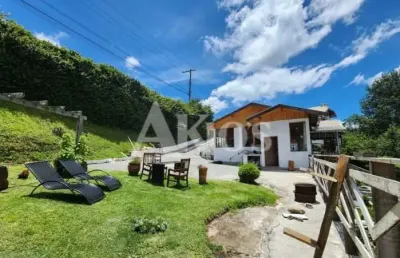 Casa com linda vista panorâmica!!! - bairro valorizado e muito bem localizado! a poucos minutos do capivari...