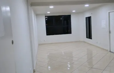 Sala comercial para aluguel – localização privilegiada