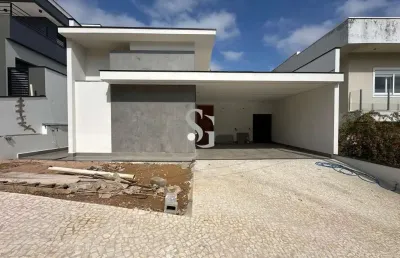 Casa em condomínio de luxo em valinhos-sp - 3 quartos, 3 suítes, 2 salas, 5 banheiros, 4 vagas - 200m² - imperdível!
