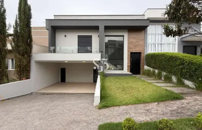 Maravilhoso sobrado com vista permanente  para área de preservação !