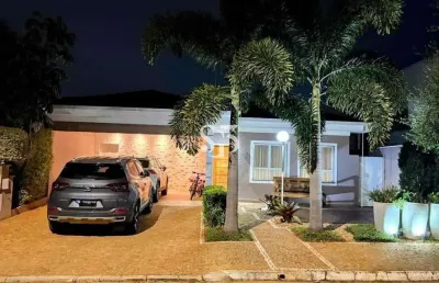 Oportunidade imperdível! casa em condomínio à venda em paulínia-sp, bairro betel. 3 quartos, 1 suíte, 2 salas, 3 banheiros, 4 vagas de garagem, 208m².