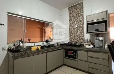 Casa com 2 quartos à venda no Jardim Europa, Itumbiara 