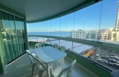 Predio frente mar apartamento lateral com vista na meia praia mobiliado