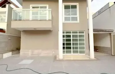 Casa em condomínio fechado com 4 quartos à venda na rua walmor chagas, recreio dos bandeirantes, rio de janeiro, 280 m2 por r$ 2.690.000