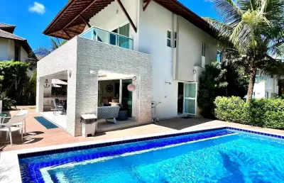 Casa em condomínio fechado com 5 quartos à venda na Avenida Portuaria, 100, Praia de Muro Alto, Ipojuca