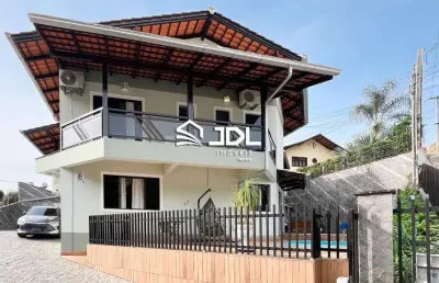 Casa com 6 quartos à venda no Garcia, Blumenau 