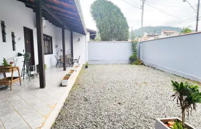 Casa com 3 dormitórios à venda, 227 m² por r$ 700.000,00 - velha - blumenau/sc