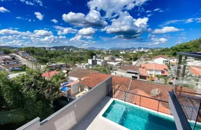 Alto padrão de acabamento! casa com piscina no bairro da velha! r$ 1.650.000,00 por r$ 1.530.000,00!