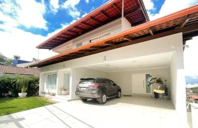 Casa com 6 quartos à venda no Velha, Blumenau 