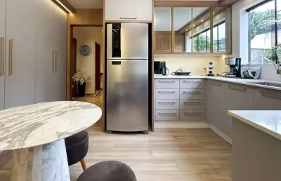 Casa com 3 dormitórios à venda, 228 m² por r$ 2.200.000,00 - vorstadt - blumenau/sc