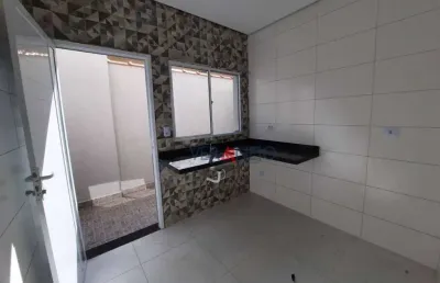 Casa com 2 dormitórios à venda, 48 m² por r$ 290.000,00 - jardim melvi - praia grande/sp
