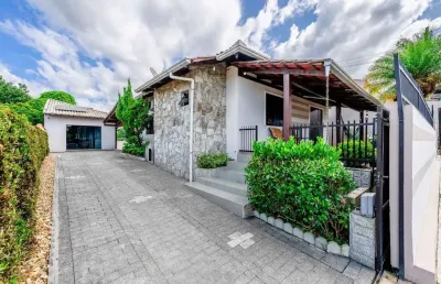 Casa semimobiliada à venda no bairro velha central - blumenau