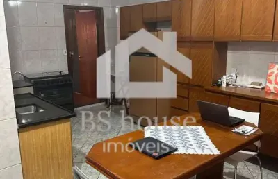 Casa de 142m² com 2 dormitórios, 1 suíte, 2 vagas - parque novo oratório