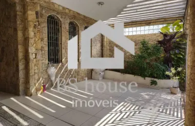 Casa 3 dormitórios sendo 3 suítes, com edícula e 3 vagas