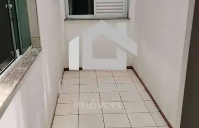 Apartamento 2 dormitórios - baixo condomínio - ótima localização