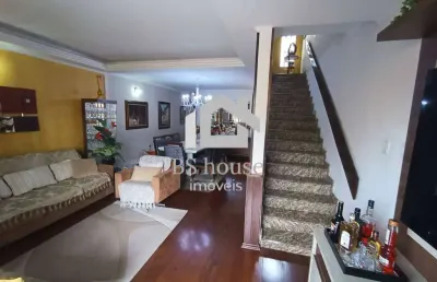 Casa com 4 quartos à venda na Rua Guaiamu, Santa Maria, São Caetano do Sul