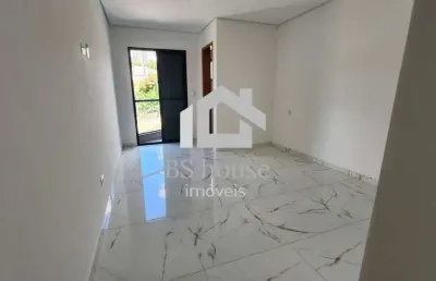 Sobrado novo com 3 dormitórios e 2 vagas - vila curuçá