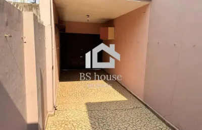 Casa comercial ampla com ótima localização no bairro campestre