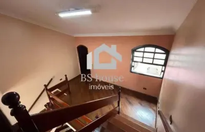 Sobrado amplo com 4 dormitórios e 4 vagas - parque das nações