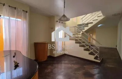 Sobrado, 180m², com churrasqueira e 2 vagas  - vila scarpelli
