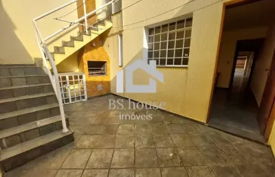 Sobrado 3 dormitórios, 1 suíte e 4 vagas -  vila floresta